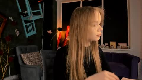 Amy online show from April 29, 5:21 am