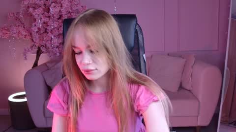 Amy online show from April 3, 5:38 am