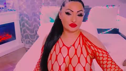Snapshot of amyrarosera chatting on October 17, 12:14 am Alimoonyia online show from October 17, 12:14 am