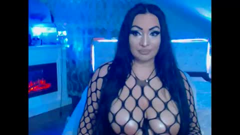 Snapshot of amyrarosera chatting on January 15, 11:08 pm Alimoonyia online show from January 15, 11:08 pm
