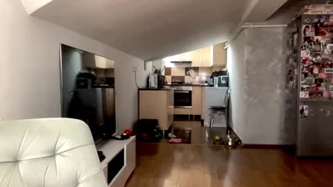 amyroberta92 online show from November 18, 8:15 am