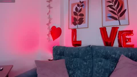 Snapshot of amysc chatting on February 21, 1:55 pm Amy online show from February 21, 1:55 pm
