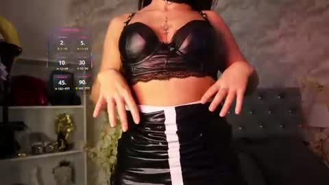 AmyDiamond online show from June 19, 8:45 pm
