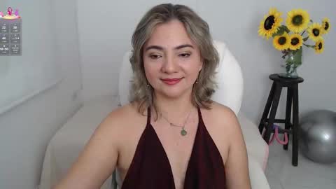 Snapshot of ana_hotmilf chatting on September 12, 12:44 am Ana online show from September 12, 12:44 am