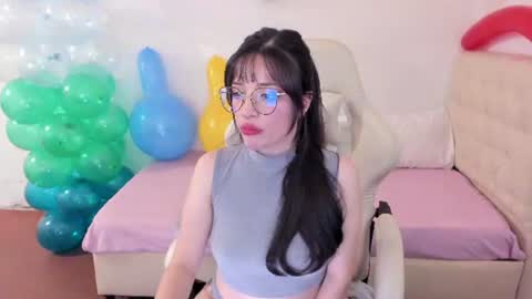 Im anna but you can call me as you want online show from June 27, 10:49 pm