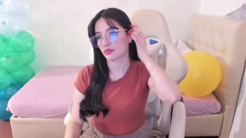 Im anna but you can call me as you want online show from July 30, 9:04 pm