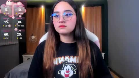 Ana online show from December 19, 8:34 pm