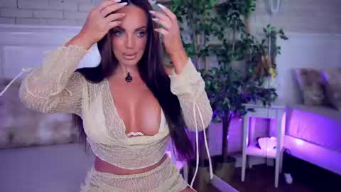 anabellastar online show from July 11, 4:01 am