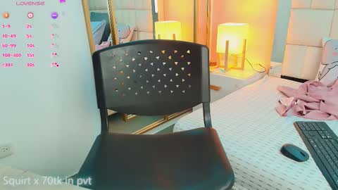 Anahi  online show from November 25, 9:26 pm