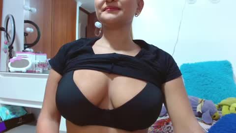 Snapshot of anastasia_malcova chatting on March 12, 9:45 pm anastasia malcova online show from March 12, 9:45 pm