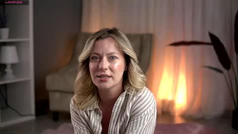 AnastasiaMills online show from April 21, 1:42 am