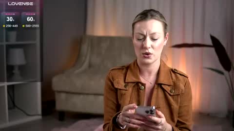 AnastasiaMills online show from April 22, 7:11 pm