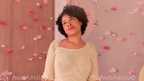 Snapshot of anastassia__ chatting on February 20, 1:25 am Anastassia online show from February 20, 1:25 am