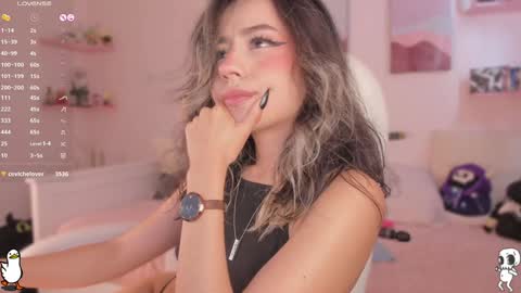 Snapshot of andromeedaa_ chatting on February 7, 2:37 pm Victoria Senz online show from February 7, 2:37 pm
