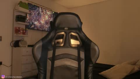      online show from November 15, 5:41 am