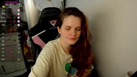 Snapshot of angel7you chatting on February 11, 9:56 pm Eva online show from February 11, 9:56 pm