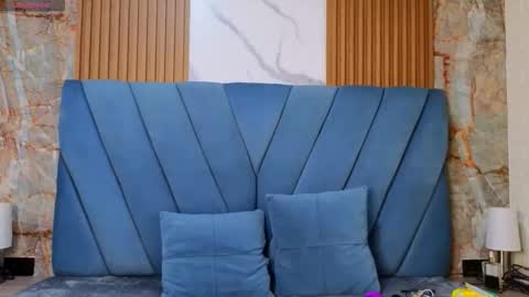 angel__red_ online show from December 16, 3:56 am