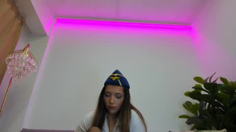 Snapshot of angel__vibe chatting on October 6, 7:29 pm angel__vibe online show from October 6, 7:29 pm