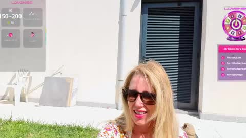 Patricia -  online show from April 22, 10:45 am