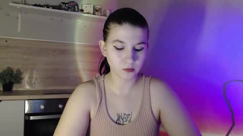 Snapshot of angel_gelya chatting on October 17, 3:15 pm Angel online show from October 17, 3:15 pm