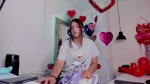 Snapshot of angel_hardy_dl chatting on February 18, 12:17 pm angel hardy online show from February 18, 12:17 pm