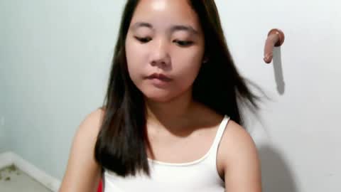 angel_piecumxx online show from June 28, 1:39 pm