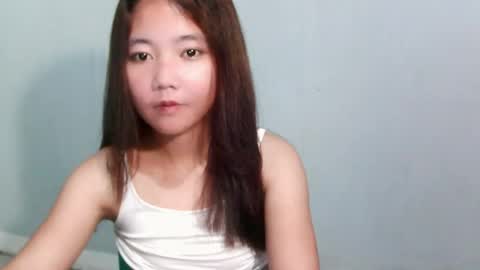 angel_piecumxx online show from July 12, 5:36 pm