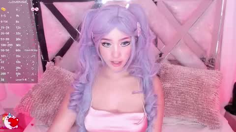 Snapshot of angel_rouse_1 chatting on February 18, 4:26 am Angel online show from February 18, 4:26 am