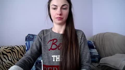 Zoe online show from April 25, 1:41 pm