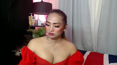 Snapshot of angela_lorey chatting on September 15, 2:58 pm angela_lorey online show from September 15, 2:58 pm