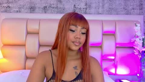 Angela Roberts online show from April 21, 9:11 pm