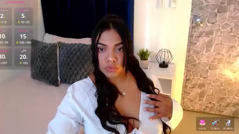 Snapshot of angela_santana_ chatting on October 13, 9:17 pm Angela online show from October 13, 9:17 pm