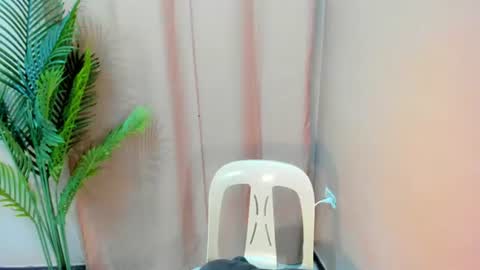 Snapshot of angela_star888 chatting on September 28, 5:03 am angela_star888 online show from September 28, 5:03 am