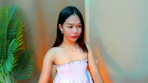 Snapshot of angela_star888 chatting on October 12, 6:38 am angela_star888 online show from October 12, 6:38 am