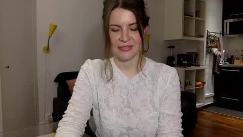 Angela online show from December 21, 8:32 pm