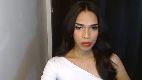 SENORITA online show from May 6, 11:03 am