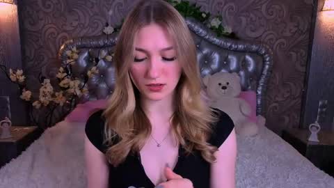 angelanabelle online show from April 25, 1:41 pm