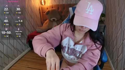 Angel online show from September 17, 2:37 pm