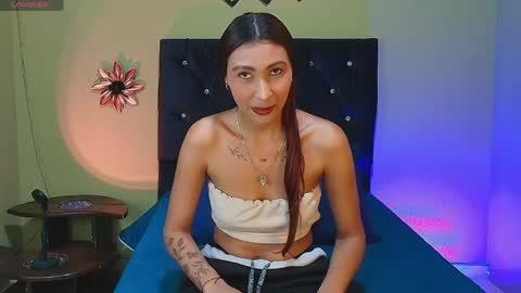 angeldreams15 online show from April 7, 7:05 pm