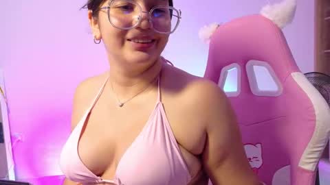 angeldusttt5 online show from March 12, 1:30 am