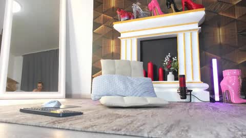      ONLINE   1100-1600 3 GMT Moscow time online show from February 28, 8:09 am