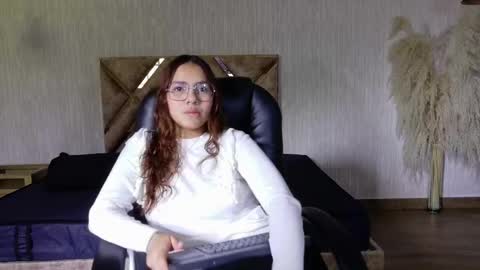 angel online show from April 26, 5:43 pm