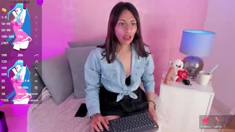 Snapshot of angeli_cute chatting on September 17, 8:51 pm angeli_cute online show from September 17, 8:51 pm