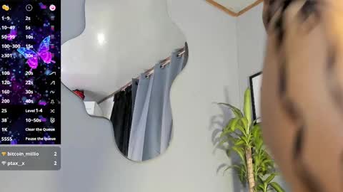 Snapshot of angeli_sexi chatting on September 18, 12:20 am Carolina online show from September 18, 12:20 am