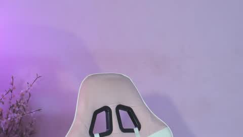 Snapshot of angeli_sexi chatting on February 23, 12:58 am Carolina online show from February 23, 12:58 am