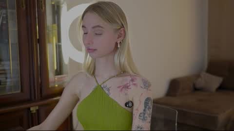 Gabby online show from January 16, 4:14 pm