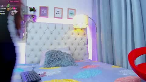 Snapshot of angelica_bonn chatting on October 3, 12:10 pm Angelica online show from October 3, 12:10 pm