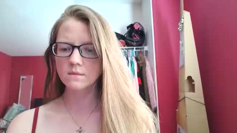 AngelicAngel online show from April 21, 12:36 am