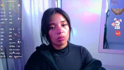 Snapshot of angelie_3 chatting on September 12, 9:55 pm angelie online show from September 12, 9:55 pm