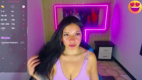 Snapshot of angelie_3 chatting on March 11, 4:30 am angelie online show from March 11, 4:30 am